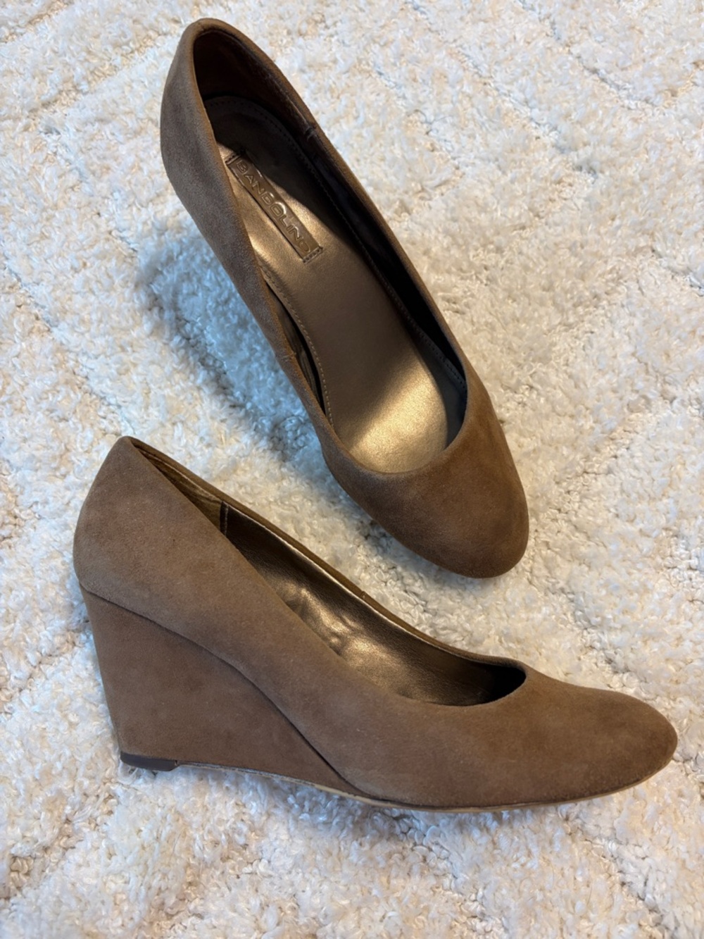 Bandolino Tan Suede Round-Toe Wedge Heel